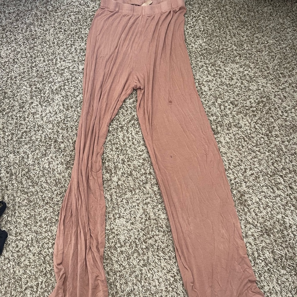 skims sleep pant